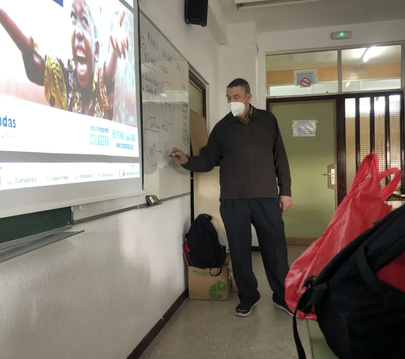 ies enrique tierno galvan 12