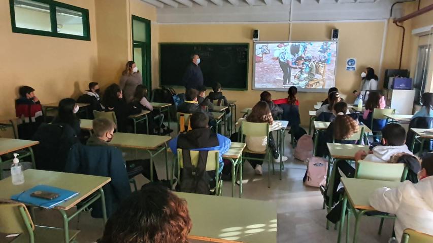 ies victoria kent1