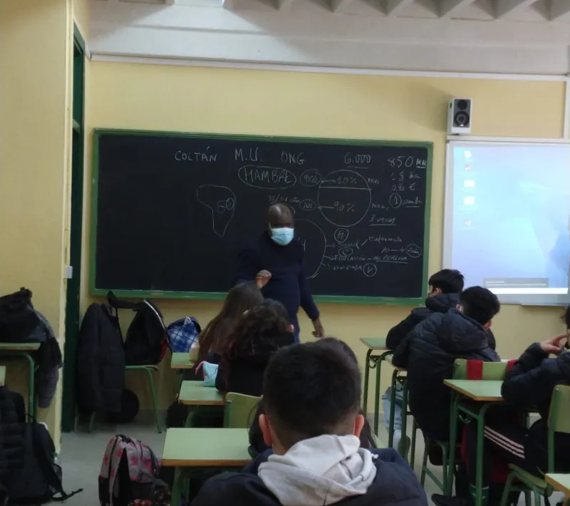 ies victoria kent2