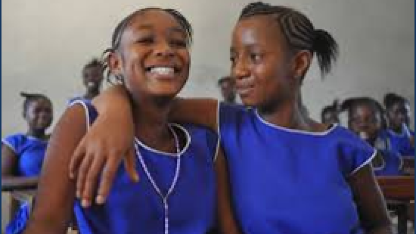 Favorecimiento del acceso universal y equitativo a educación secundaria en Borborkomboh. Sierra Leona.