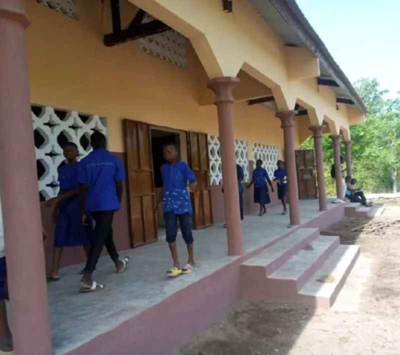 Proyecto Educativo África