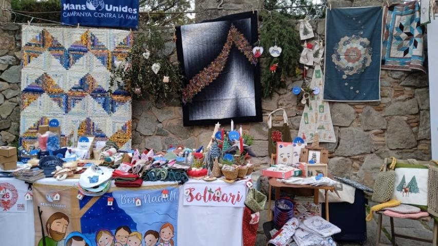 Tenderete en el Mercado Solidario de Navidad de Pedralbes