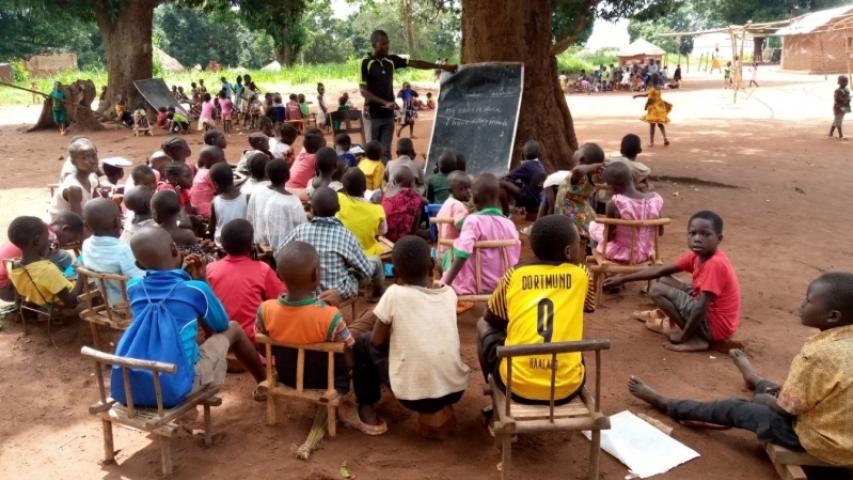 Proyecto Educativo África
