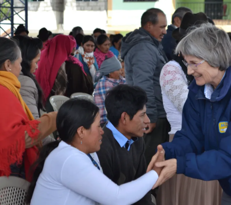 La hermana María Jesús, en su labor con la Fundación Maquita en Ecuador. Fotografía: Manos Unidas.