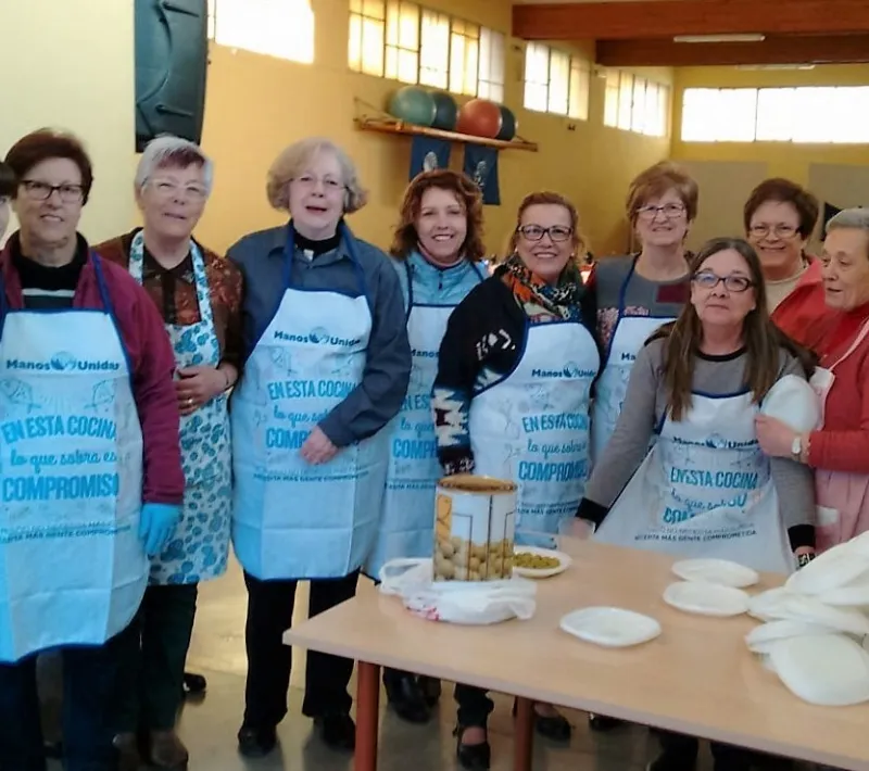 Voluntarios de Manos Unidas trabajando en actividades de la Organización. Foto: Manos Unidas