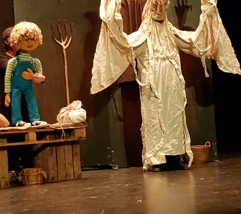 Teatro benéfico en Almazora. 2019