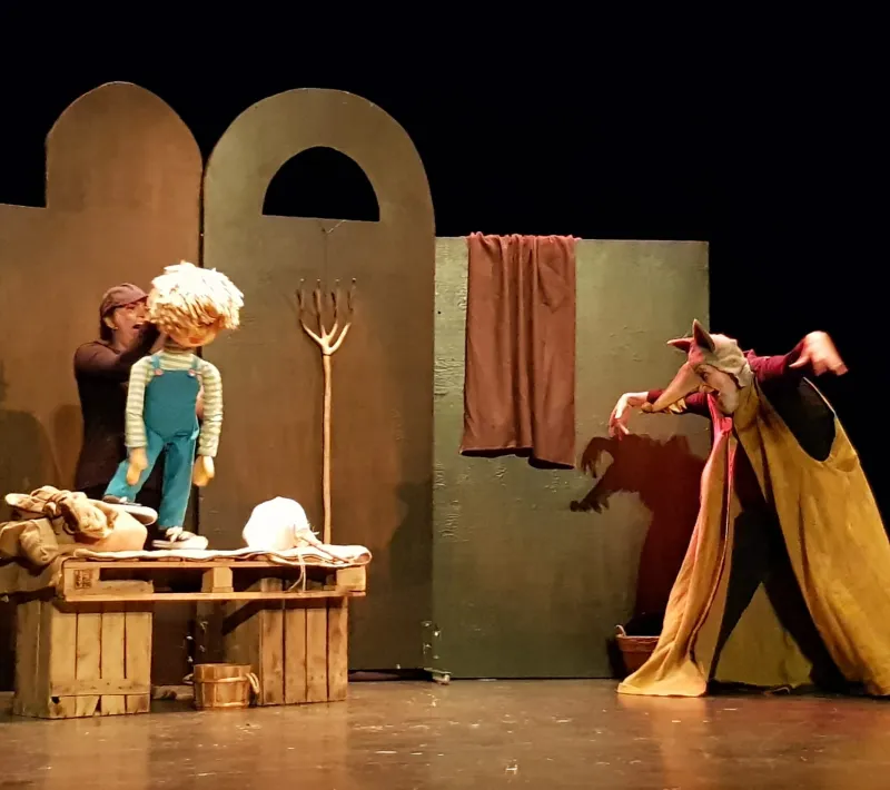 Teatro benéfico en Almazora. 2019