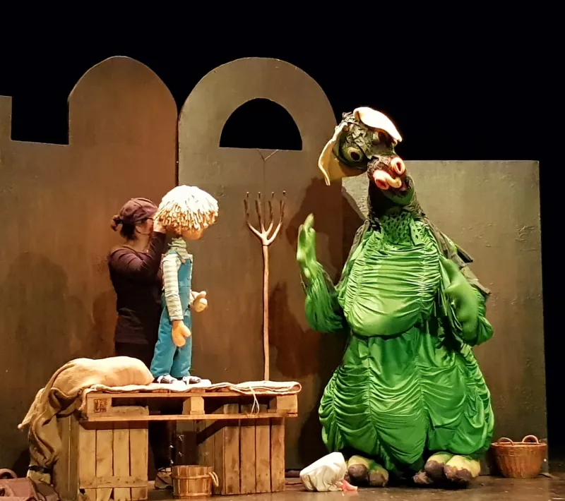 Teatro benéfico en Almazora. 2019