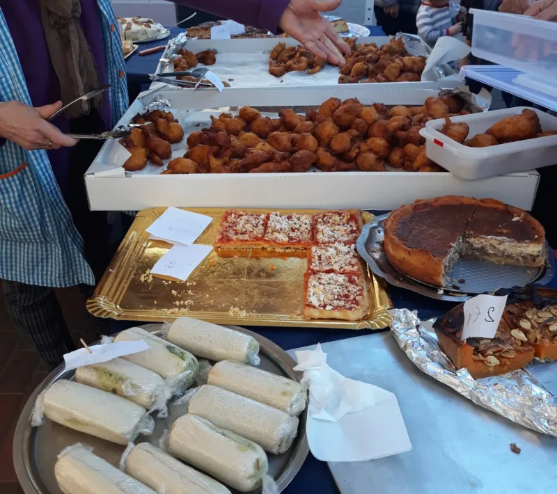 Mesa solidaria en "Fira de Nadal" de Nules