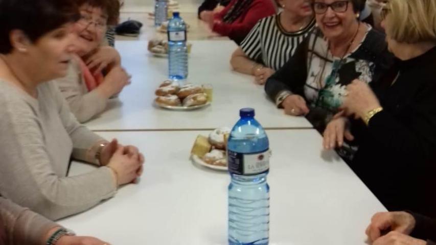 La delegación comarcal de Picanya de Manos Unidas Valencia celebra una merienda solidaria.