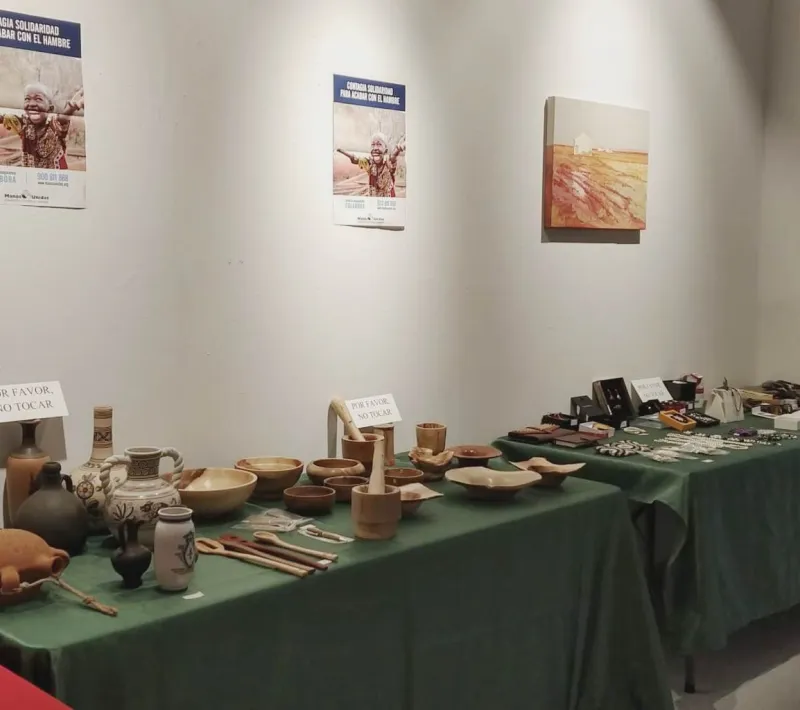 Rastrillo Solidario organizado por la comarcal de Requena de Manos Unidas Valencia.