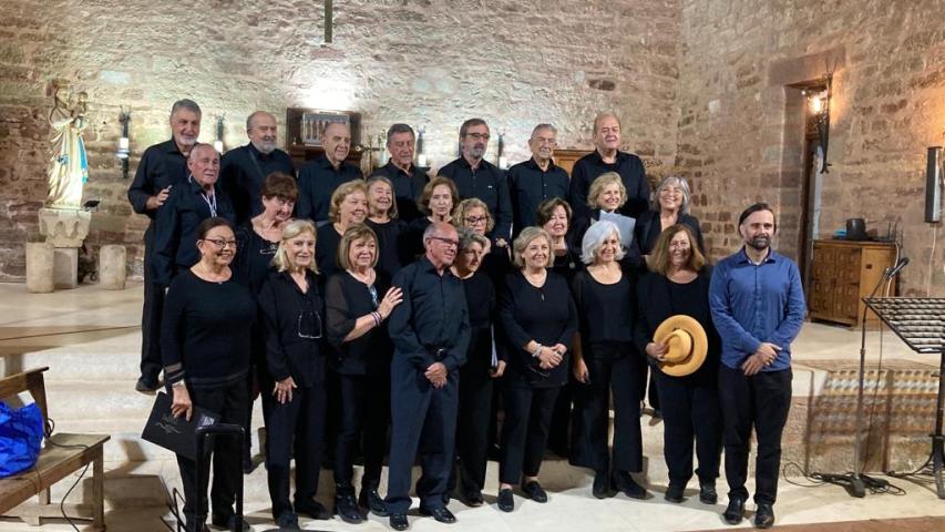 Actuación del Coro del Colegio de Médicos de Valencia.