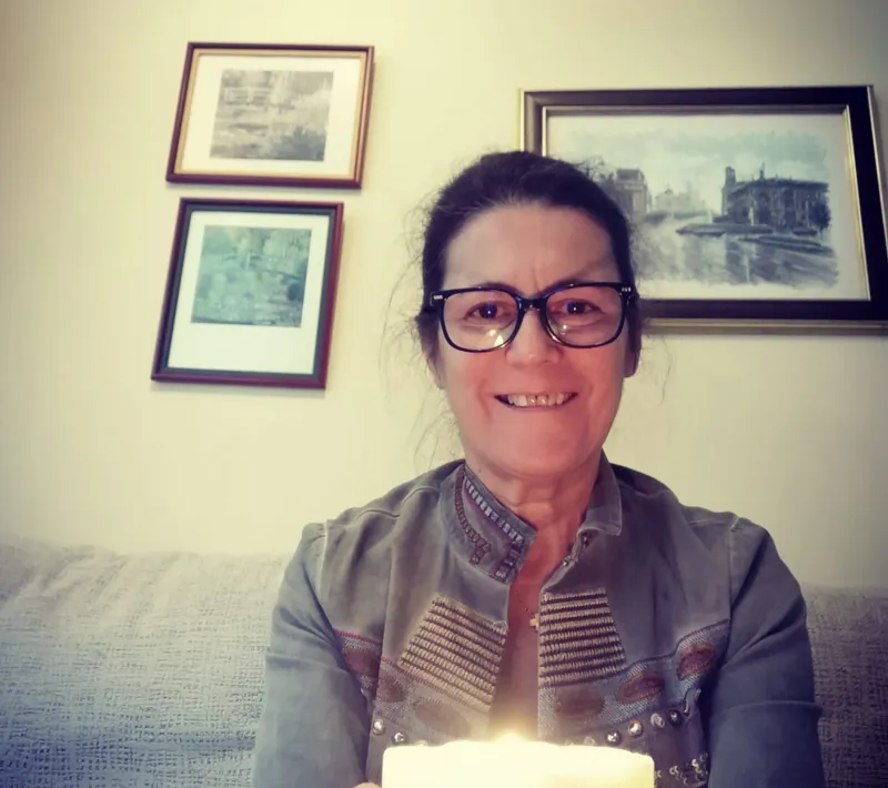 Pilar Rojas alumbra el mundo con la fuerza de la luz