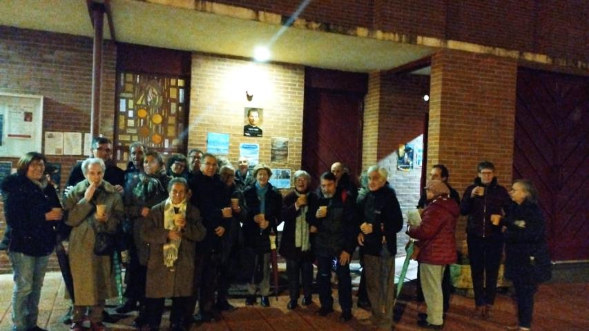 Asistentes a la cena del hambre parroquia de San José (Alcalá de Henares)