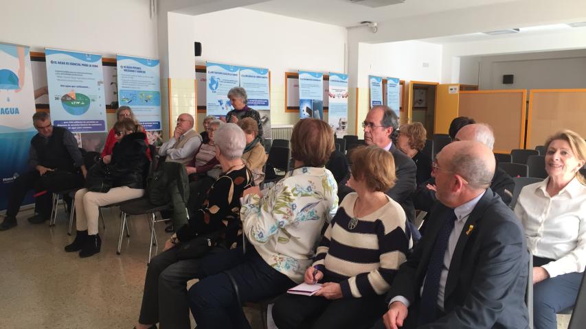 Asistentes a la visita de la Presidenta Nacional, Clara Pardo