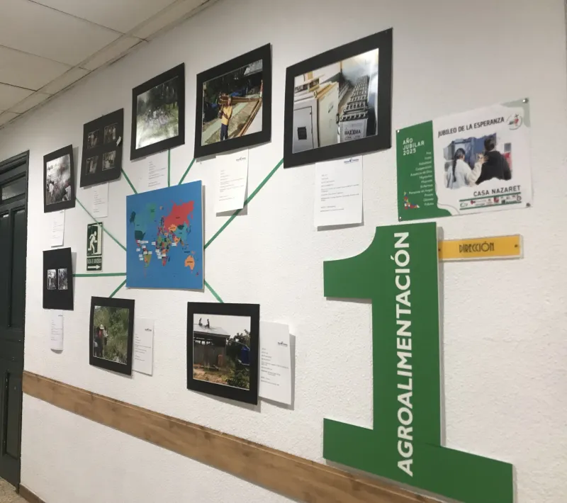 Exposición de Manos Unidas "Manos Agradecidas" en "Casa Nazaret"