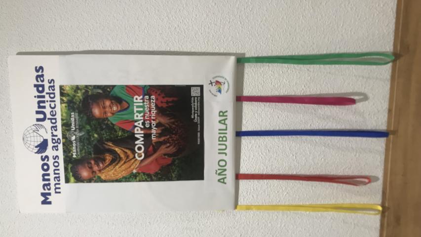 Exposición de Manos Unidas "Manos Agradecidas" en "Casa Nazaret"