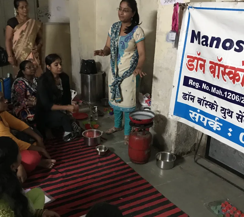 Programa de erradicación de violencia de género en 3 distritos de Maharashtra. India.
