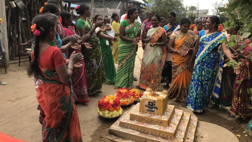 Empoderamiento comunitario y mejora socio económica de población tribal en Telangana. India.