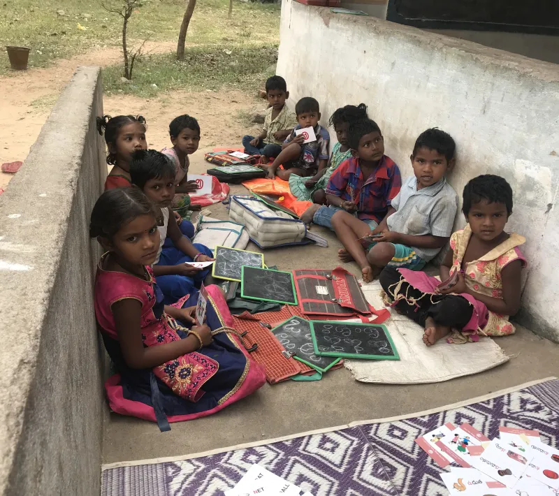 Empoderamiento comunitario y mejora socio económica de población tribal en Telangana. India.