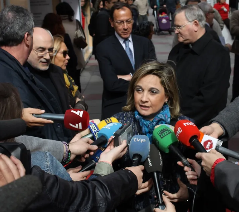 inauguracion muestra voluntariado ucam manos unidas murcia 19