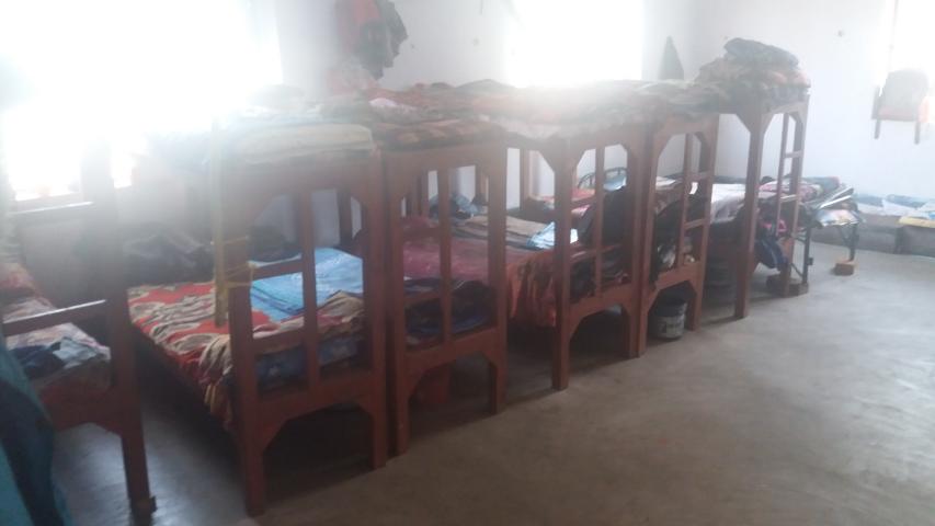 ind 71674 hostel chicas