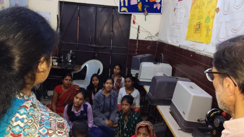 ind 76607 delhi chetanalaya 12