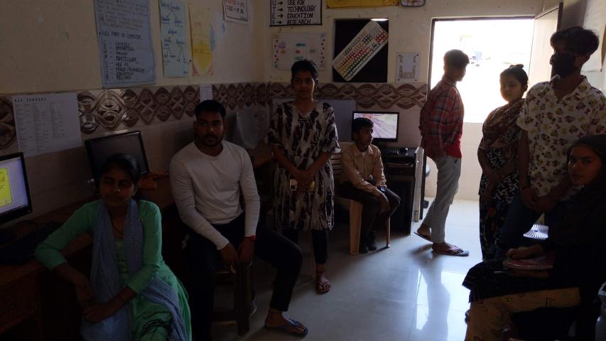 ind 76607 delhi chetanalaya 5