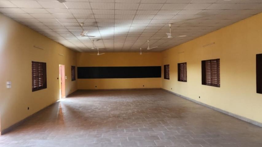 interior aulas