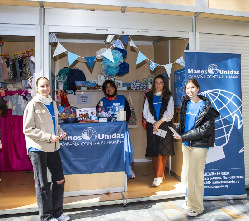 isa y voluntarios