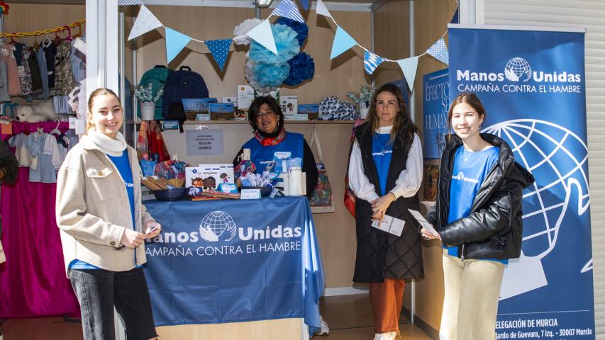 isa y voluntarios