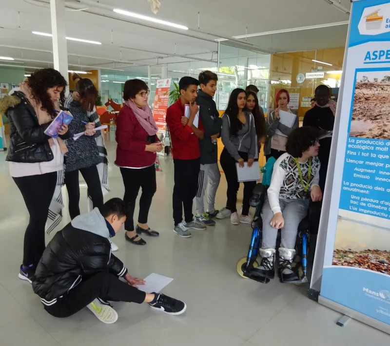 Exposición "El despilfarro alimentario"