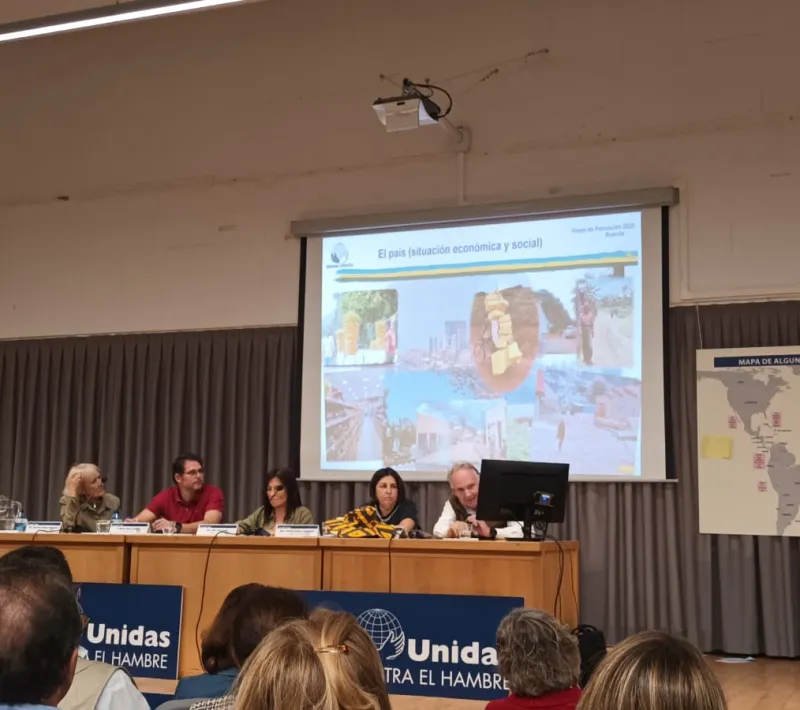 Presentación del Viaje de Formación a Ruanda en las Jornadas de Manos Unidas en El Escorial 2025