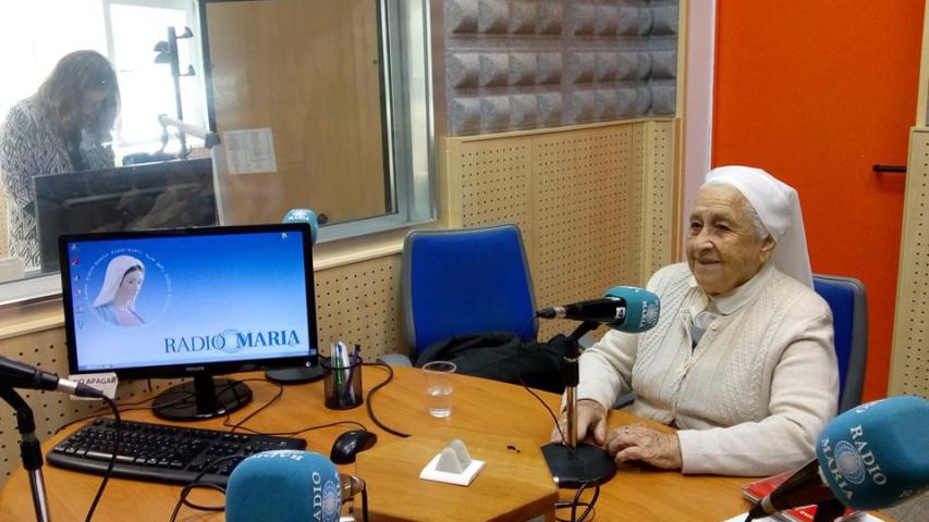 Manos Unidas con la misionera Juliana en Radio María