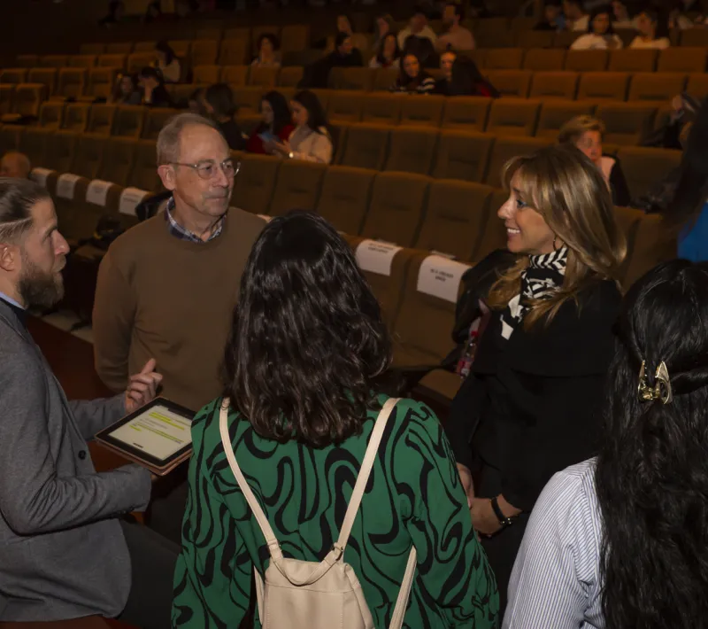 jvillacieros presentaador eleana y pilar torres