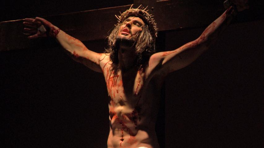 La crucifixión