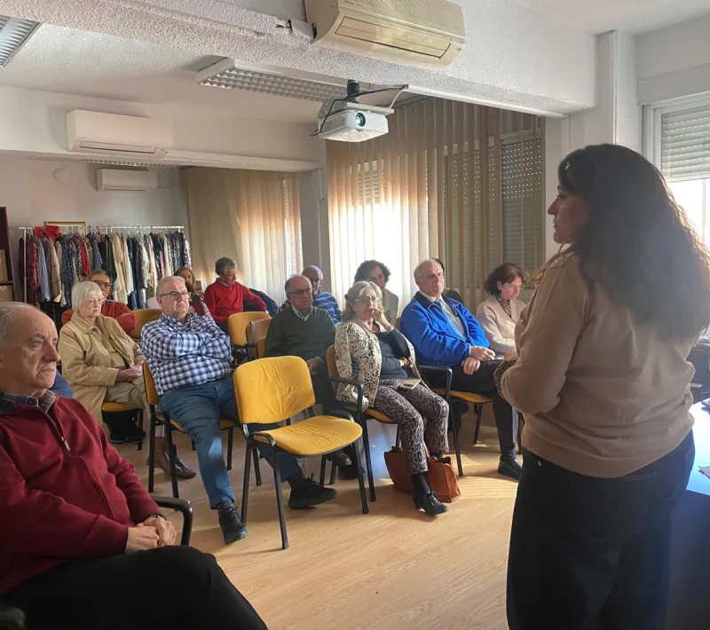 Charla en la Delegación de Madrid sobre proyectos de Manos Unidas en Paraguay y Ruanda