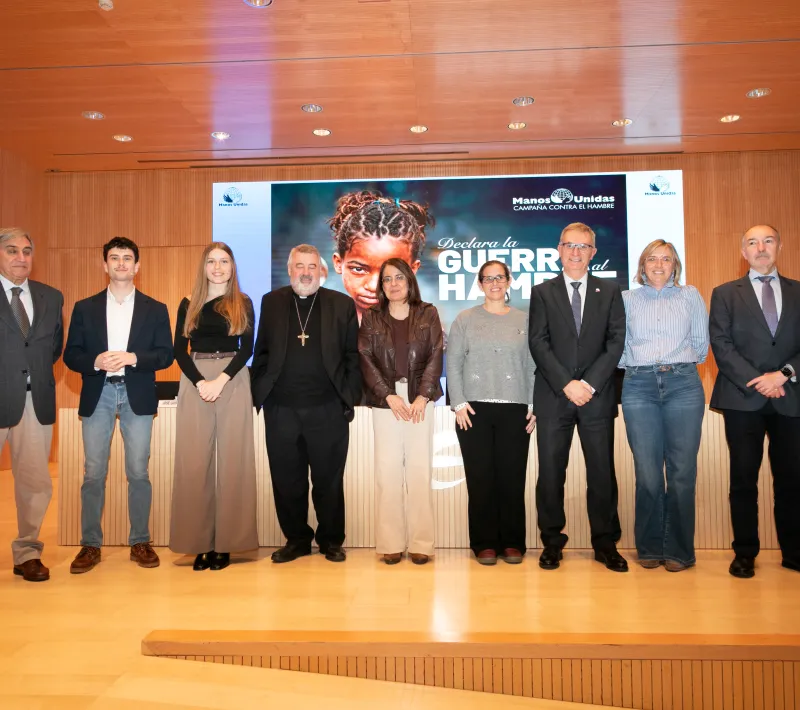 Intervinientes y autoridades asistentes al acto de Presentación de Campaña