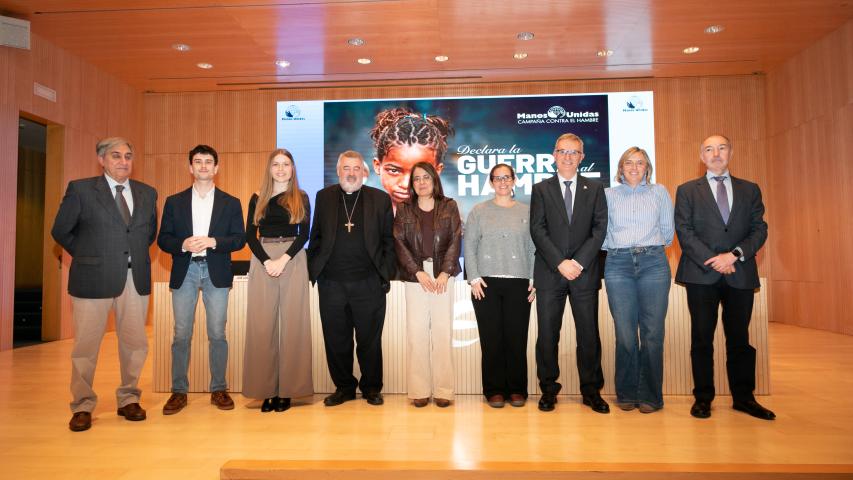 Intervinientes y autoridades asistentes al acto de Presentación de Campaña