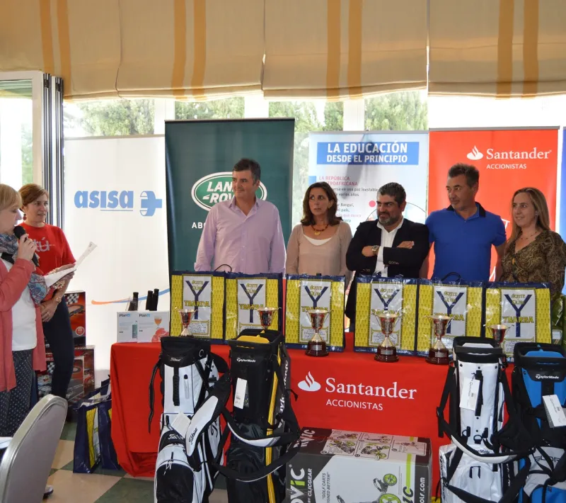 manos unidas murcia golf altorreal banco santander 62