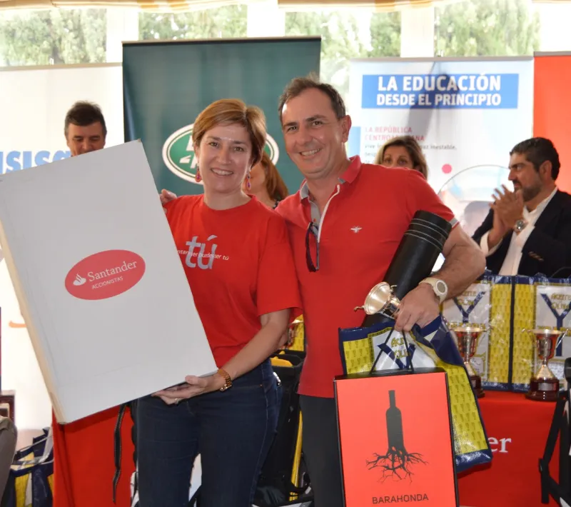 manos unidas murcia golf altorreal banco santander 73
