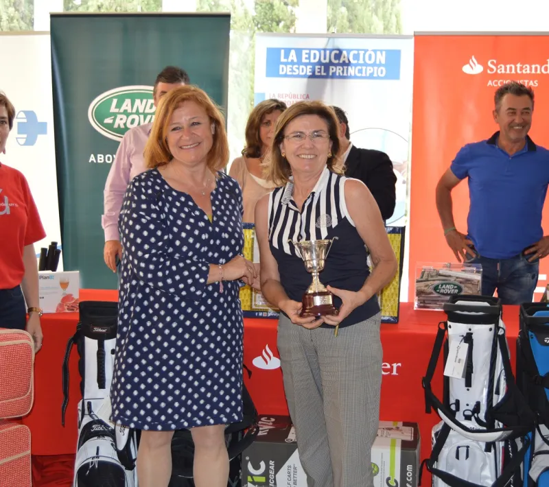 manos unidas murcia golf altorreal banco santander 83