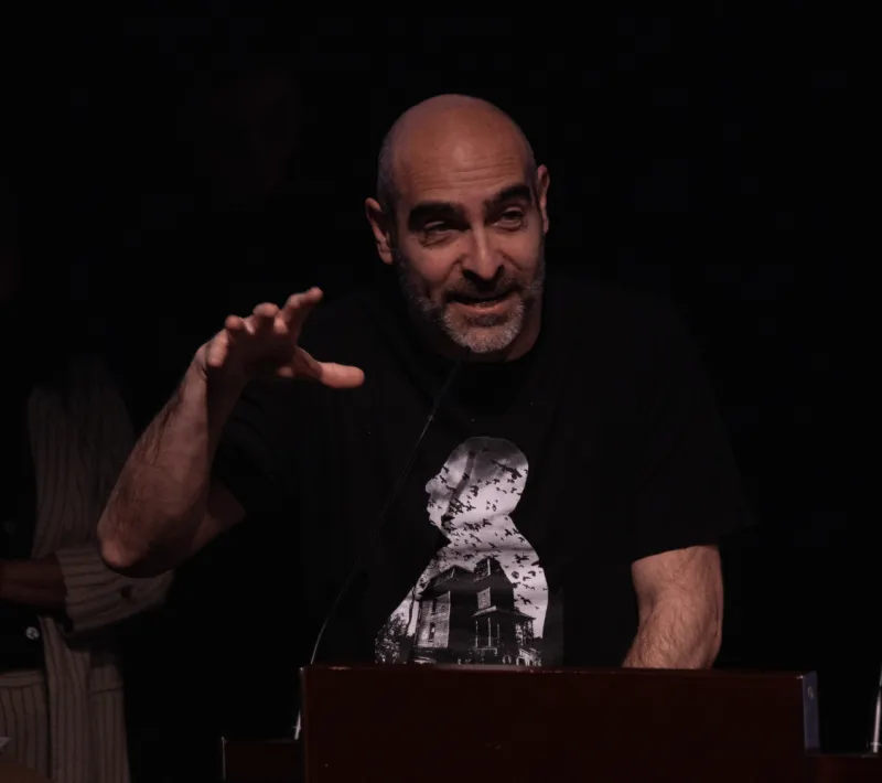 Bernat Muñoz, profesor de la escuela Plàudite Teatre. | Imagen: Aina Pascual Florensa.