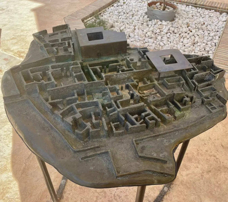 maqueta de las ruinas de medina siyassa