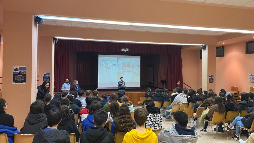Colegio Mare de Déu del Carme