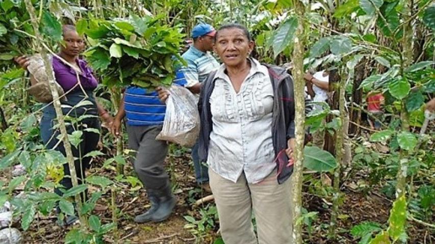 Promoción de agroecología en comunidades con escasos recursos y alto desempleo. Manos Unidas Valencia