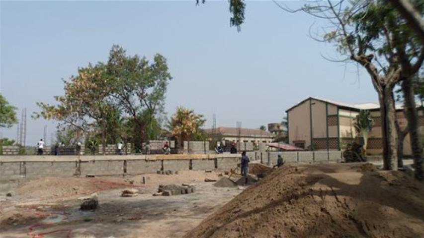 Construir centro de formación profesional para jóvenes sin recursos en Togo por parte de Manos Unidas.