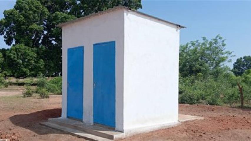 med bloque letrinas