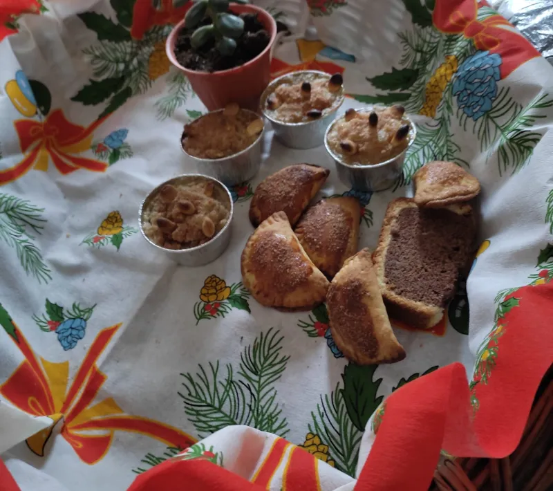 Productos elaborados por las voluntarias de Carcaixent.