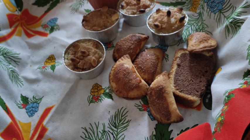 Productos elaborados por las voluntarias de Carcaixent.